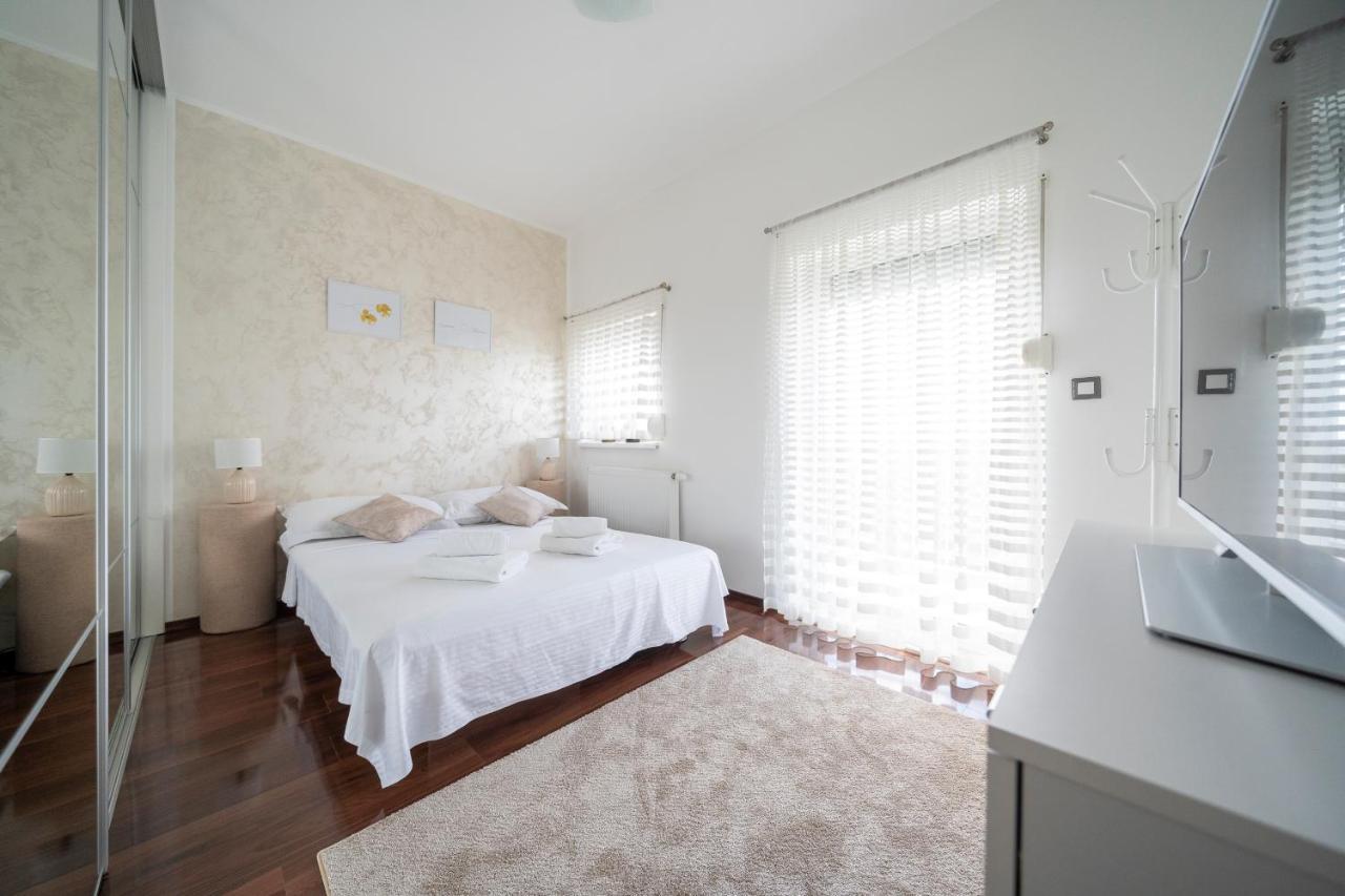 Apartment Absolute Gray Задар Екстер'єр фото
